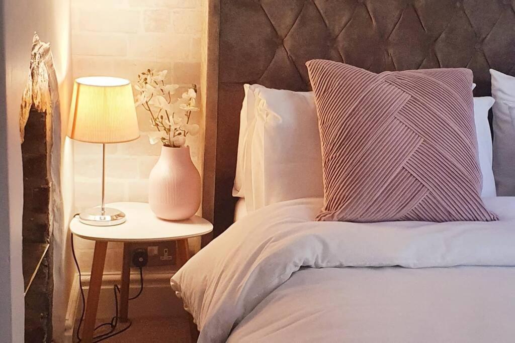 Little Cosy Getaway - York Villa Kültér fotó