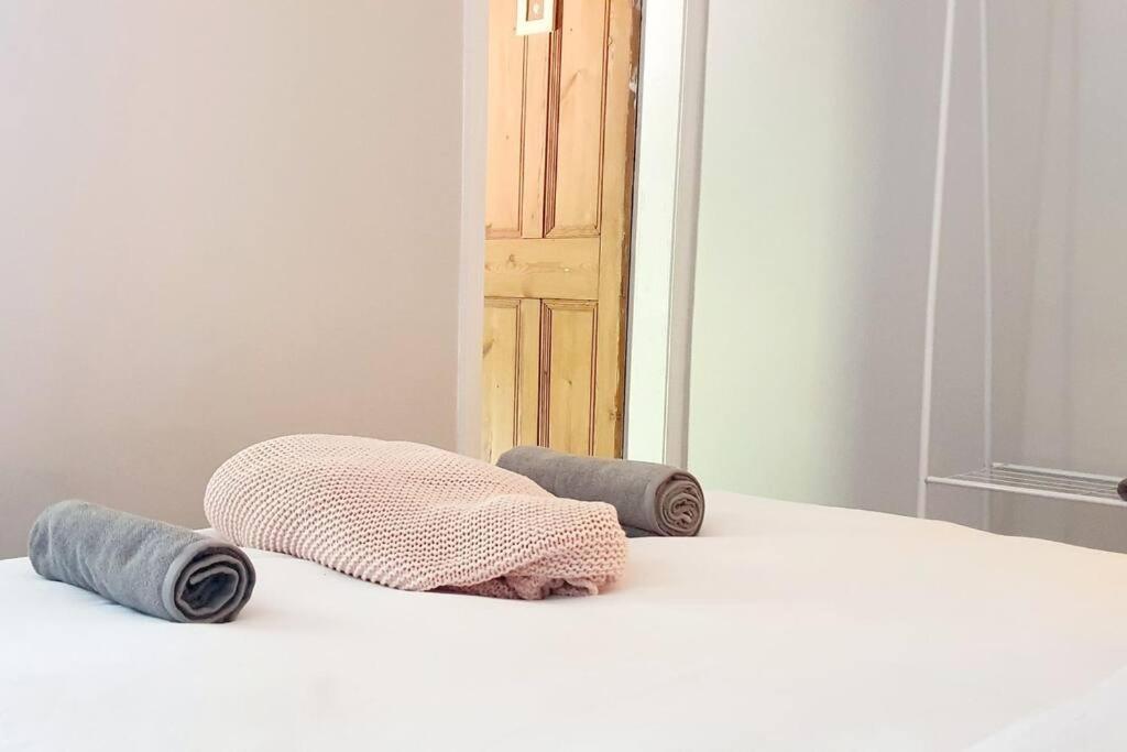 Little Cosy Getaway - York Villa Kültér fotó